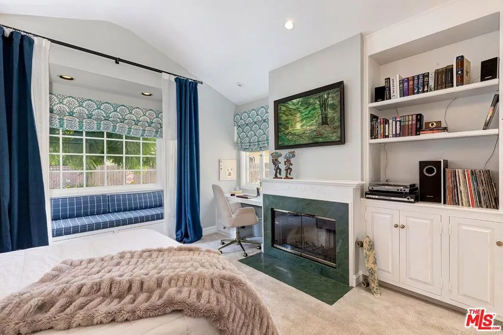 11191 Valley Spring Place, North Hollywood, California 91602 home-pic-28